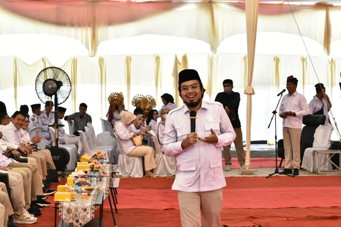 Wakil Ketua DPRD Kota Pekanbaru Ginda Burnama